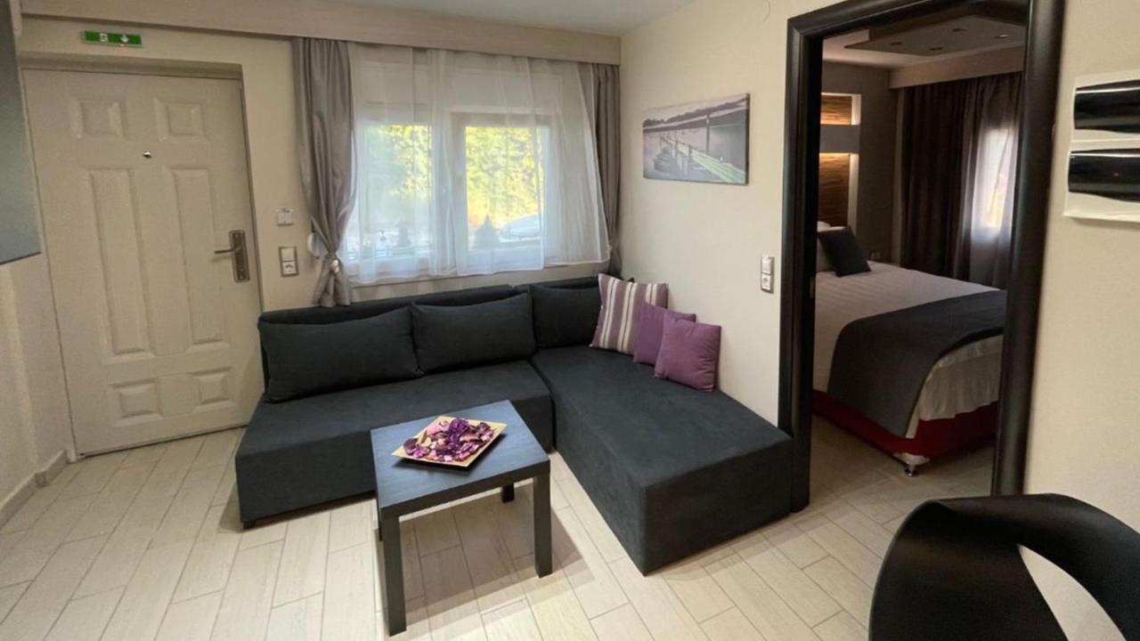 Luxrooms Ofrínion Dış mekan fotoğraf